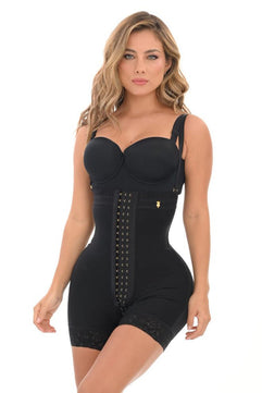 USO DIARIO O POST OPERATORIO - Faja short estraple con 3 lineas de ajuste de lujo ultra secret FS8203 Bella Michell