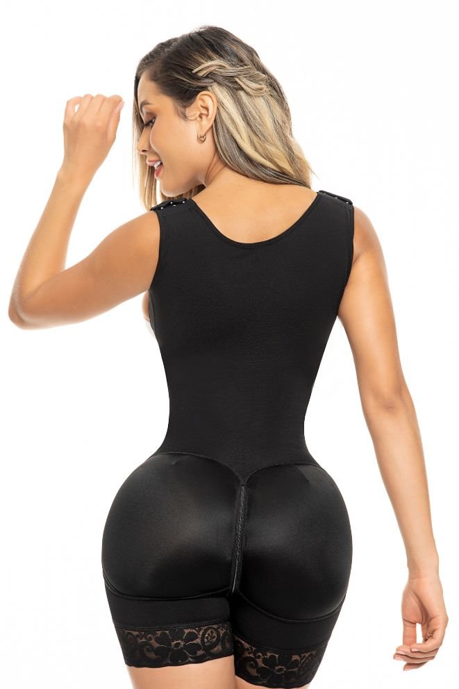 USO DIARIO O POST OPERATORIO - Faja Completa VIVIS SHORT Ref 5030 -  TIRANTE ANCHO Bella Michell - REALCE MAXI