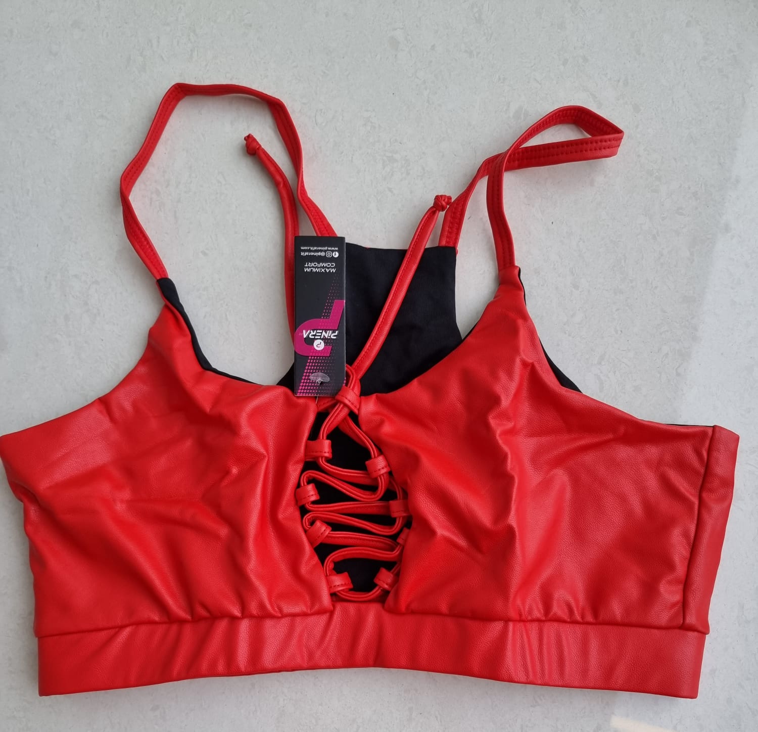 TOP CROP EFECTO CUERO COLOMBIANO MARCA PINERA